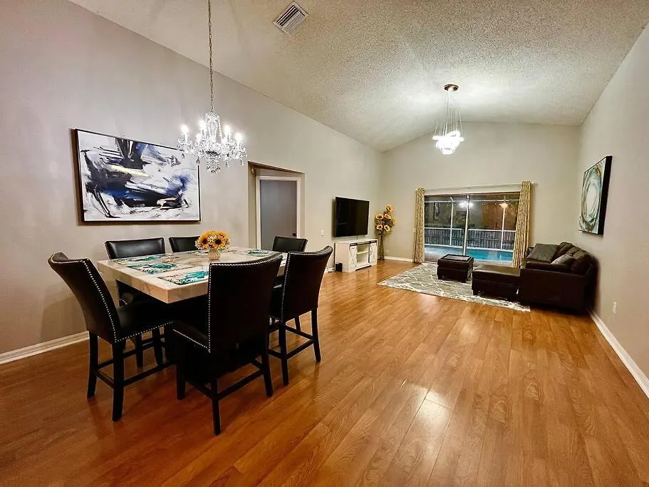 Tampa Getaway Pool House Villa United States